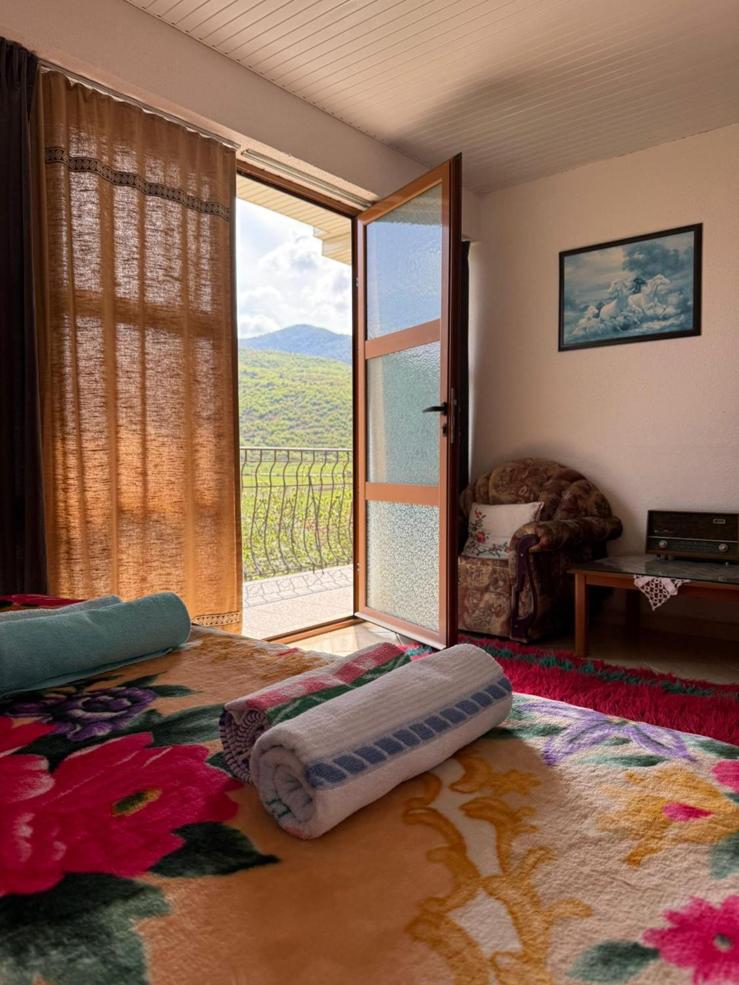 Prespa'S Balcony Guesthouse Dolna Gorica Eksteriør billede