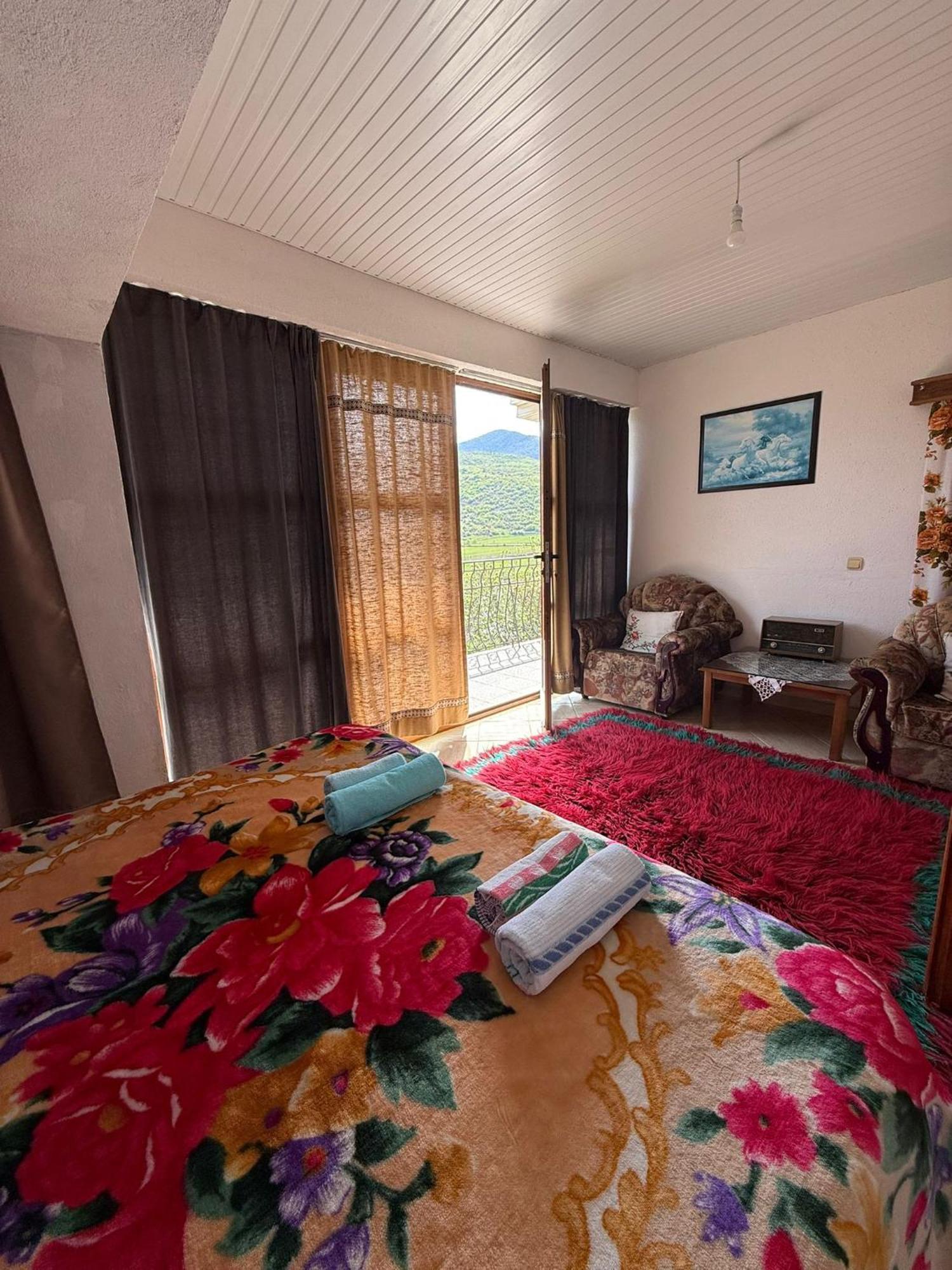 Prespa'S Balcony Guesthouse Dolna Gorica Eksteriør billede